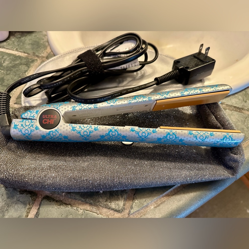 Ultra Chi Teal Pattern with Sparkly Bag